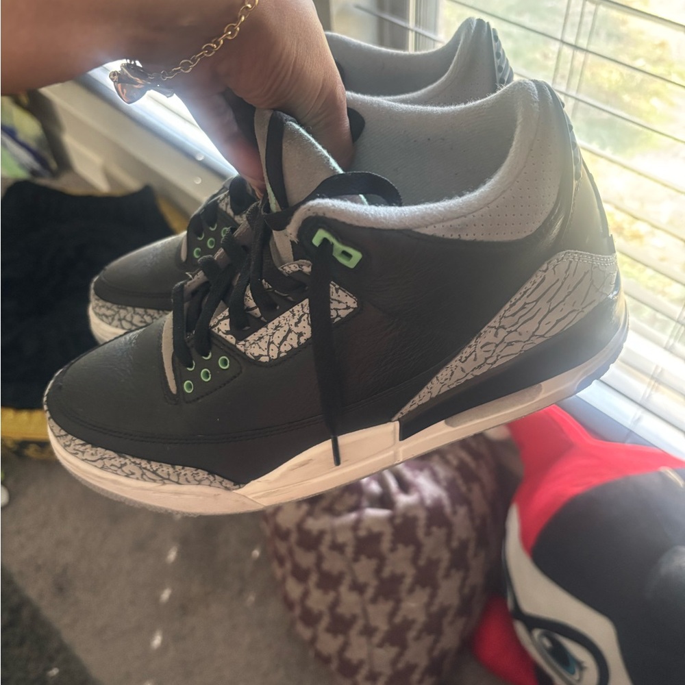 Jordan Black and Green Men's Shoes